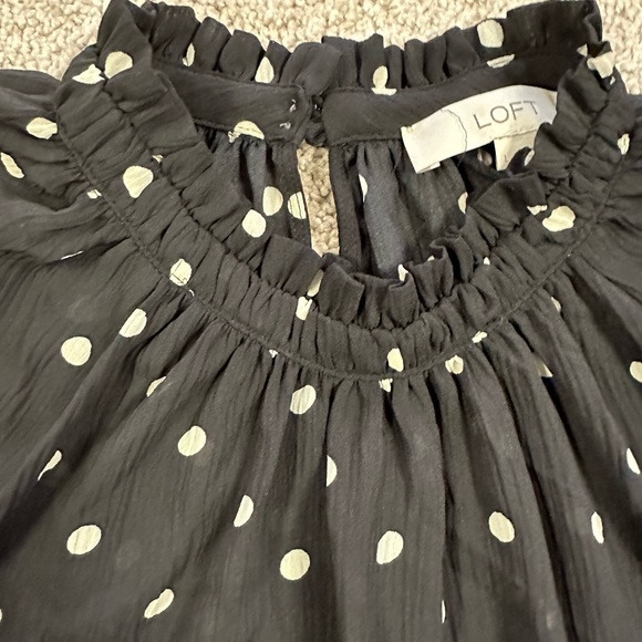EUC loft blouse black and white polka dots - Picture 4 of 8